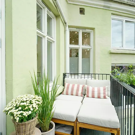 Renovated Flat In A Classic Building Grunerlokka Lägenhet