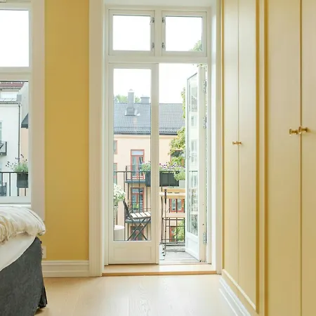 Renovated Flat In A Classic Building Grunerlokka Lägenhet