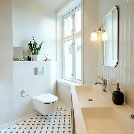 Lägenhet Renovated Flat In A Classic Building Grunerlokka *