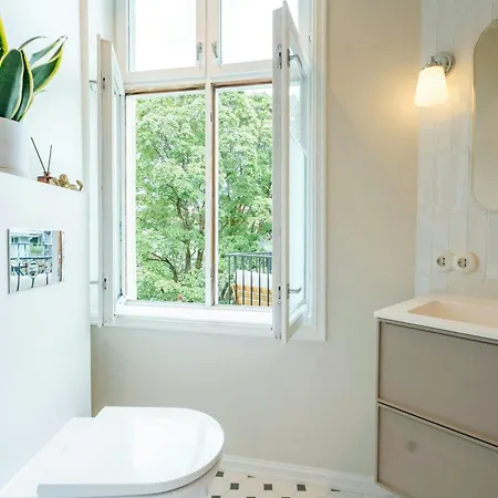 Renovated Flat In A Classic Building Grunerlokka Lägenhet Oslo